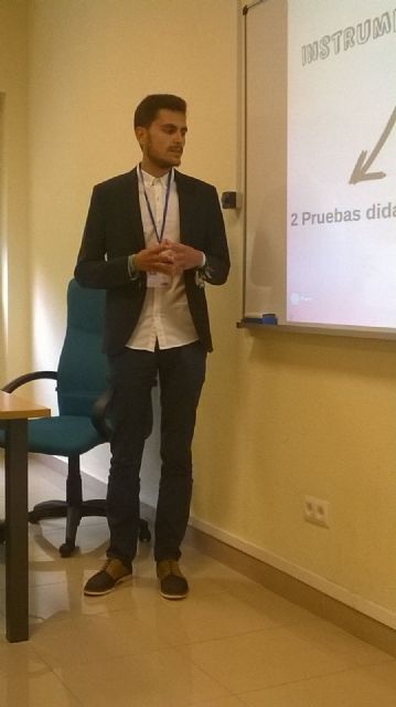 El joven totanero Pedro Antonio García Tudela en el IV congreso internacional de Investigación e Innovación en Educación