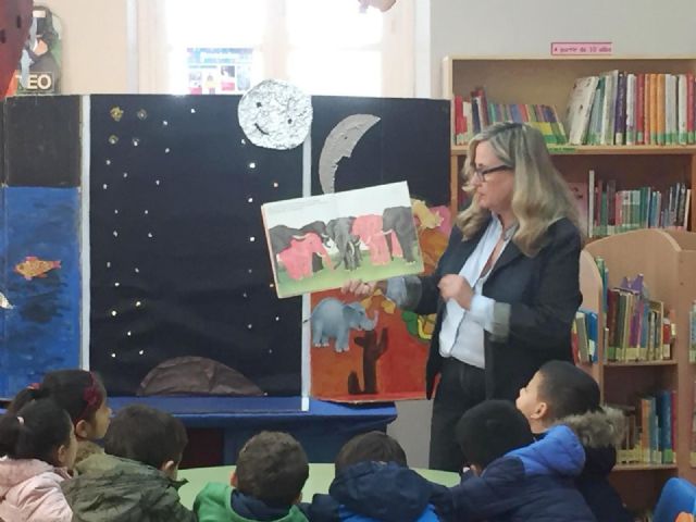 Más de 2.700 escolares de Infantil y Primaria participan en el programa de Animación a la Lectura 'Viaja con nosotr@s'