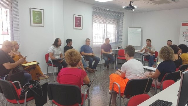 Ayuntamiento y entidades de acción social coordinan actuaciones para el desarrollo de los proyectos que se van a realizar este curso