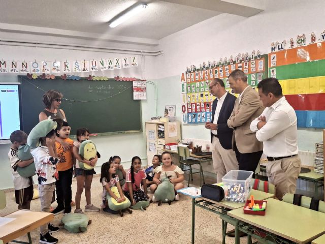 Finalizan las obras para la mejora de la eficiencia energética en el colegio Virgen de la Candelaria de Caravaca de la Cruz