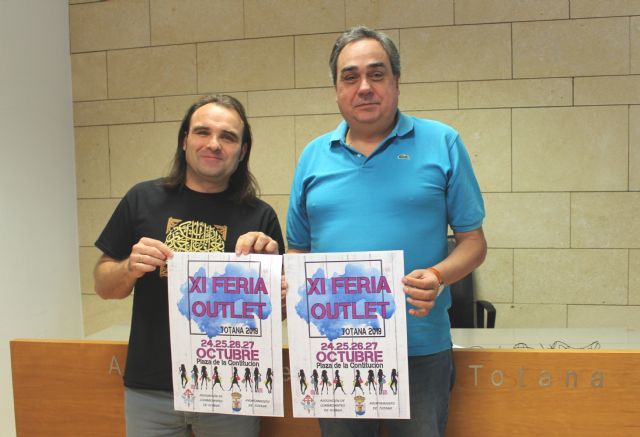 La XI Feria Outlet de Totana se celebrará en la plaza de la Constitución del 24 al 27 de octubre