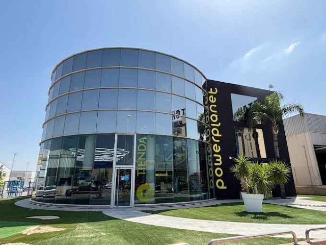 Powerplanet, la empresa de comercio electrónico totanera, en el FT300