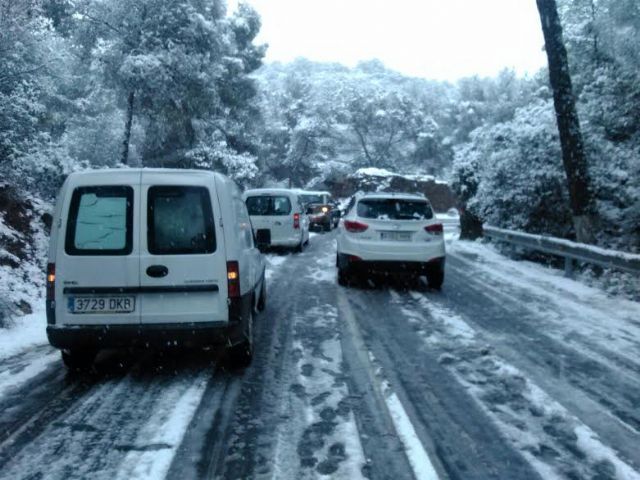 Protección Civil recomienda no circular por la RM-502, que comunica Totana y Aledo, a partir del paraje de La Santa en dirección a la diputación de La Sierra