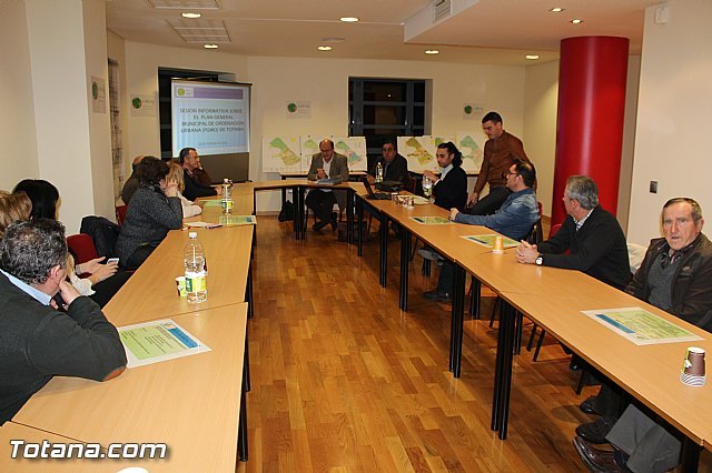 CEBAG apuesta por consensuar y aprobar en un año un nuevo PGMO basado en las directrices aprobadas unánimemente por el Pleno de 29-12-2011