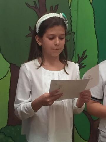 Se hacen entrega los premios del III Concurso Literario 'Morerica Galán' con motivo del Día del Libro