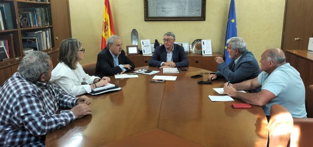 La CHS mantiene una reunión de trabajo con FECOAM para abordar las autorizaciones de agua para uso ganadero