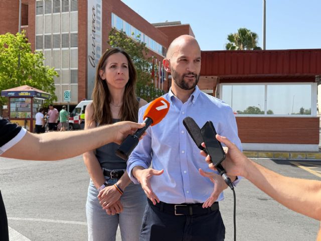 Ponce: “La falta de gestión de López Miras y su estrategia de privatización llevan, un invierno más, a la sanidad pública al colapso”