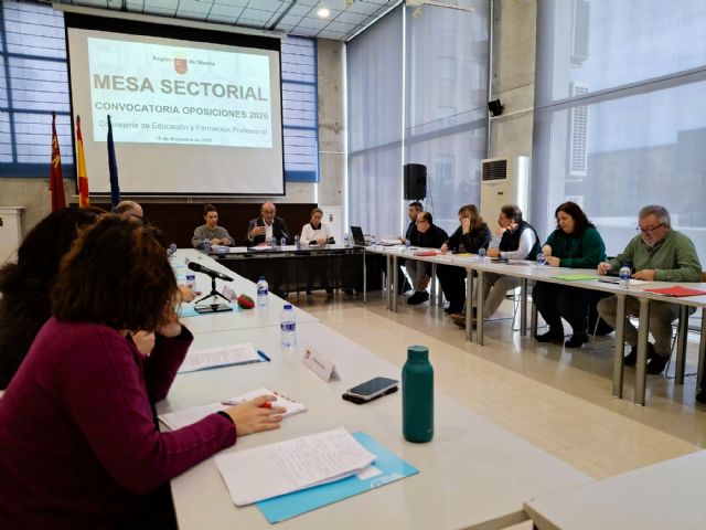 Educación aprueba los nuevos modelos de exámenes prácticos de las oposiciones a docentes seis meses antes de las pruebas