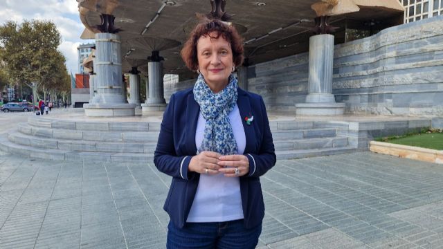 Podemos se reivindica como la izquierda “limpia” frente a “la corrupción del PSOE que está dando alas a la ultraderecha”