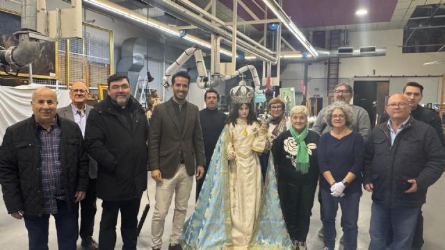 Cultura somete a un estudio de conservación la talla de la Virgen del Rosario de La Alberca