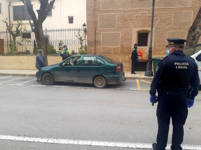 La Policía Local detiene a un hombre por delito contra la seguridad vial en cumplimiento de lo regulado en el Real Decreto del estado de alarma
