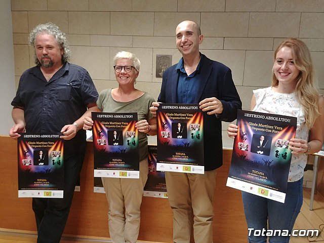 La Asociación Musical “Con Forza” organiza el próximo 19 de octubre el espectáculo musical y escenográfico de Ginés Martínez&Orquesta Con Forza