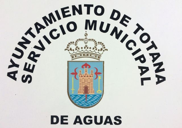 El Servicio Municipal de Aguas insta a los vecinos a que realicen un uso responsable y racional del agua, y anuncia una campaña contra el fraude en contadores