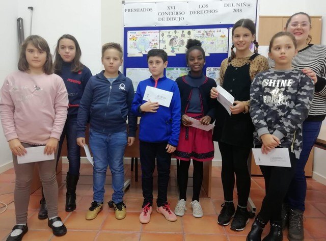 Se entregan los premios del XV Concurso de Dibujo de los Derechos del Niñ@ del 2018