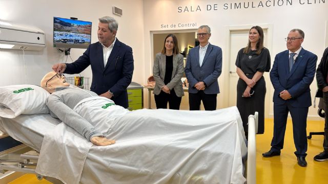 El número de enfermeros ha aumentado casi un 29 por ciento en los últimos cinco a&ntilde;os en la Región de Murcia