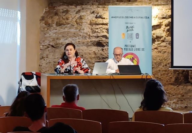 El Gobierno regional y el Proyecto LIBERA unen a los municipios murcianos contra la basuraleza