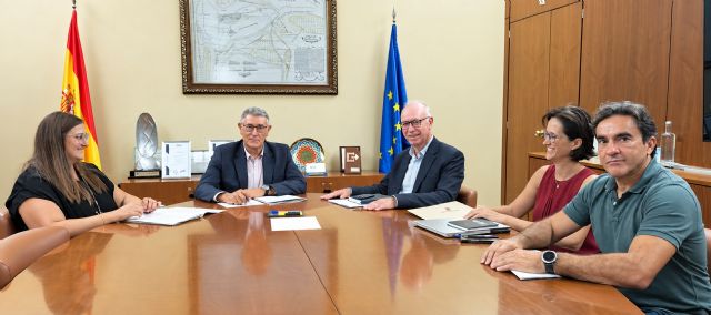 La CHS analiza con el Ayuntamiento de Murcia y EMUASA diversos expedientes en curso