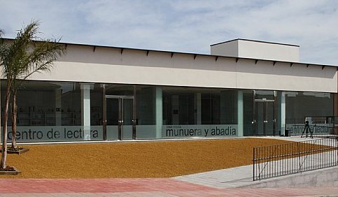 La Plataforma de la Juventud propone convertir el Centro de Lectura José Munuera y Abadía en un espacio para la juventud