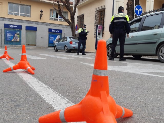 La Policía Local sanciona a 17 personas más por desobediencia y eleva esta cifra a 42 en este municipio desde la entrada del estado de alarma
