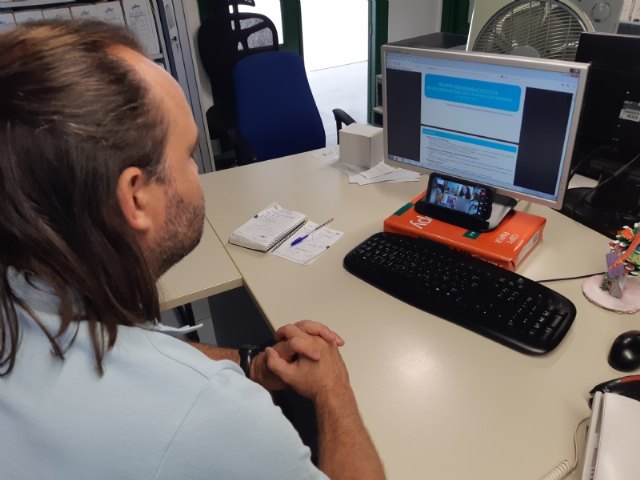 El concejal de Bienestar Social participa en un encuentro para conocer el reparto de ayudas en materia de Servicios Sociales de Atención Primaria para el 2021