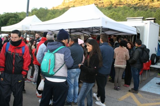 Mañana finaliza el plazo para solicitar la instalación de la venta de puestos de venta ambulante para la romería de Santa Eulalia del 8 de diciembre