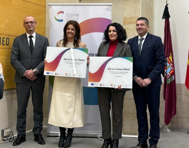 El IES Prado Mayor de Totana se suma a la Red de Centros PREAR para reconocer la experiencia profesional