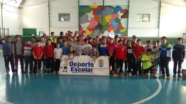 La Fase Local de Bádminton de Deporte Escolar cuenta con la participación de 64 escolares de los diferentes centros de enseñanza