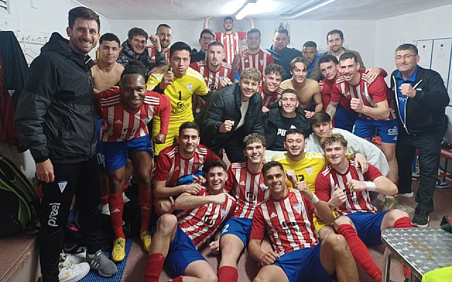 El Olímpico de Totana vence al CD Algar y consolida su tercer puesto
