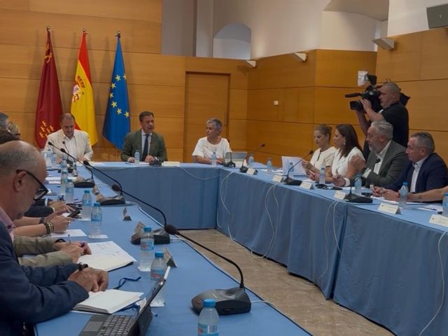 La Comunidad destina 24 millones para obras en los municipios en los próximos dos a&ntilde;os
