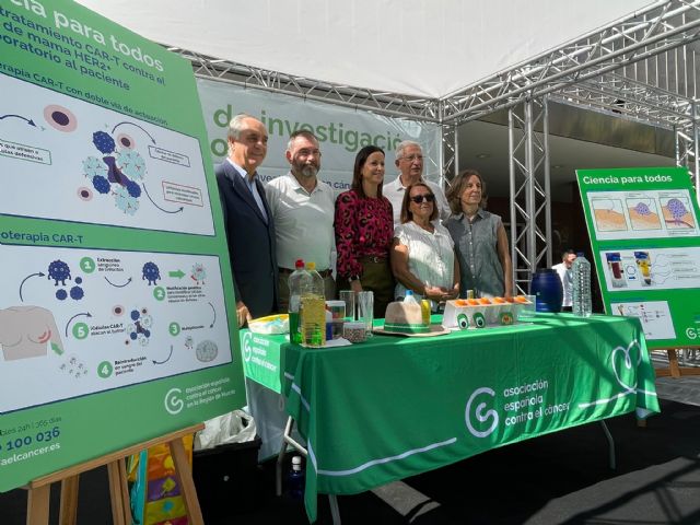 Salud conmemora el Día Internacional de la Investigación contra el Cáncer junto a la Asociación Espa&ntilde;ola Contra el Cáncer de la Región de Murcia