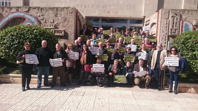 El Consistorio apoya en la Asamblea Regional a los afectados por el trazado de la Línea de Alta Tensión, cuya moción se ha aprobado por unanimidad