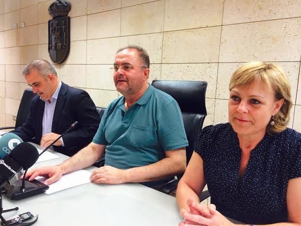 Se emitirán en directo por internet los plenos municipales a partir del próximo mes de septiembre en virtud de un convenio con la Fundación 'Íntegra'