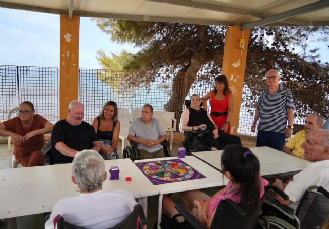 Más de 300 personas con discapacidad participan en los campamentos de verano promovidos por el IMAS
