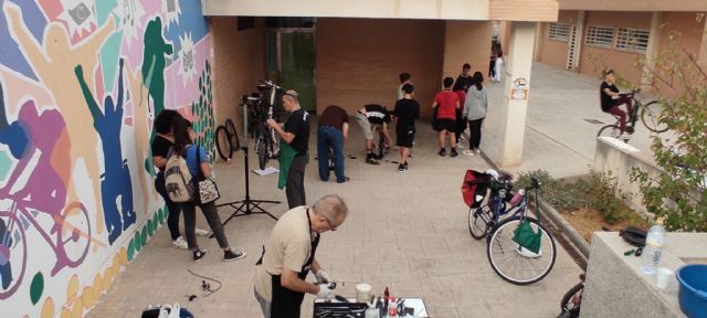 Taller autogestionado de bicicletas. Proyecto 'En bici ando'