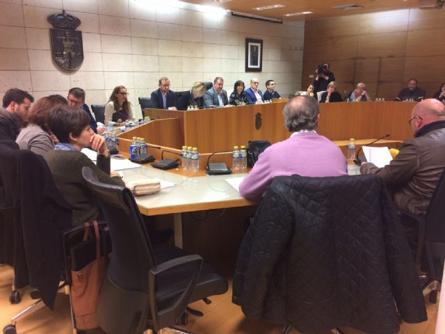 El Pleno ratifica promover la celebración de un programa de actividades sociales y culturales para conmemorar el Centenario de la Concesión del Título de Ciudad a Totana
