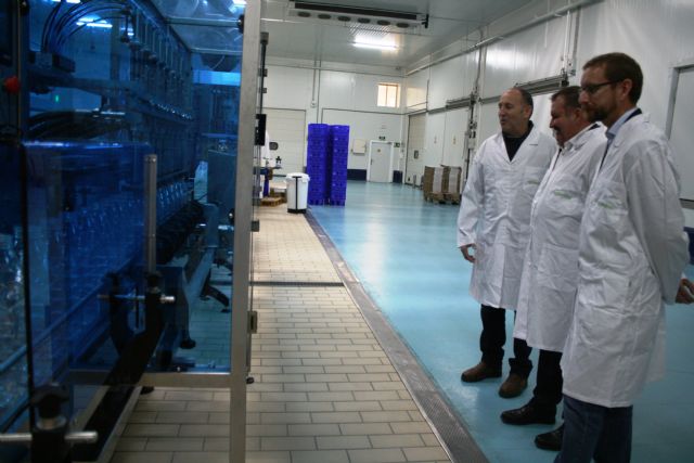 Autoridades municipales visitan las nuevas instalaciones de 'El Torrejón'