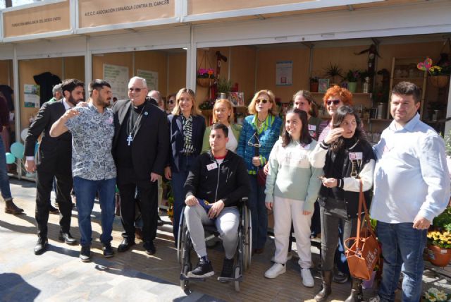 Ciudadanos, entidades y administraciones trasladan un centenar de aportaciones a la nueva Ley de Voluntariado de la Región