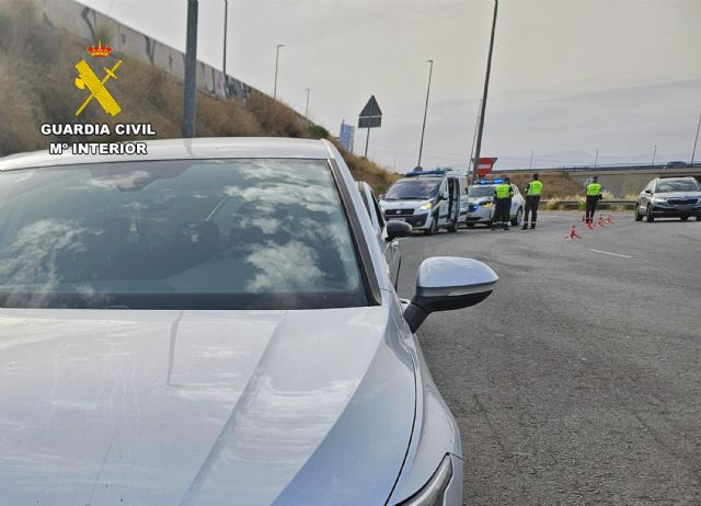 Investigado un conductor por tres delitos contra la seguridad vial en dos intervenciones en unas horas