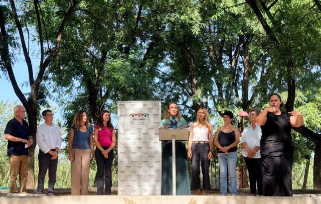 Política Social resalta el apoyo de la Comunidad para avanzar en la igualdad de las personas sordas