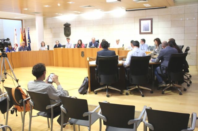 Se dará cuenta en el Pleno de noviembre de los informes emitidos en relación al seguimiento de los distintos Planes de Ajuste