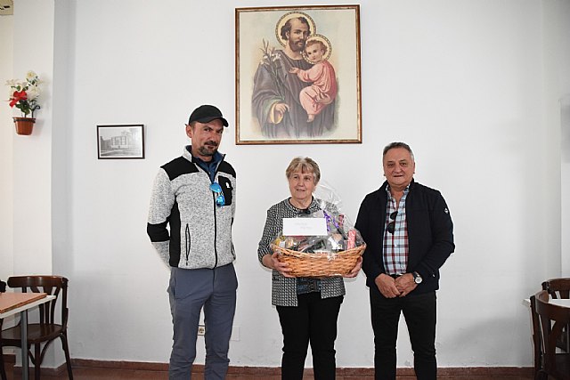 Entregan los premios a las ganadoras del I Concurso de Fachadas y Ventanas Navideñas del barrio de San José