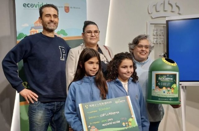 El colegio La Milagrosa triunfa en la campaña 'Los Peque Recicladores' , destacando en reciclaje de vidrio