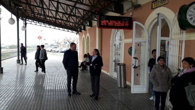 Se reestablece el Servicio presencial de atención al público en la Estación de Totana