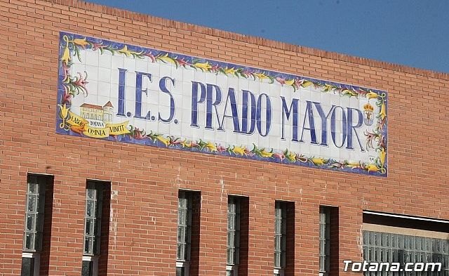 Profesores del Prado Mayor denuncian el 'abandono' que están sufriendo por parte de la Consejería