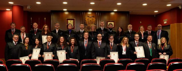 ICAMUR distingue a sus colegiados con 25 a&ntilde;os de ejercicio y da la bienvenida a nuevos letrados en la festividad de San Raimundo de Pe&ntilde;afort 2026