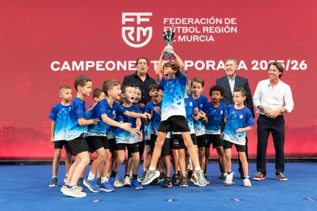 La colaboración entre la FFRM y la Real Federación Andaluza beneficia a 34 equipos andaluces con 732 licencias federativas