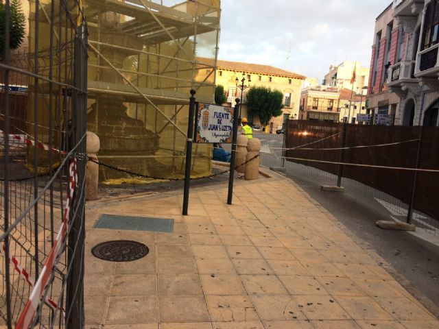 Comienzan las obras de rehabilitación de la Fuente Juan de Uzeta, que se prolongarán hasta mediados de noviembre
