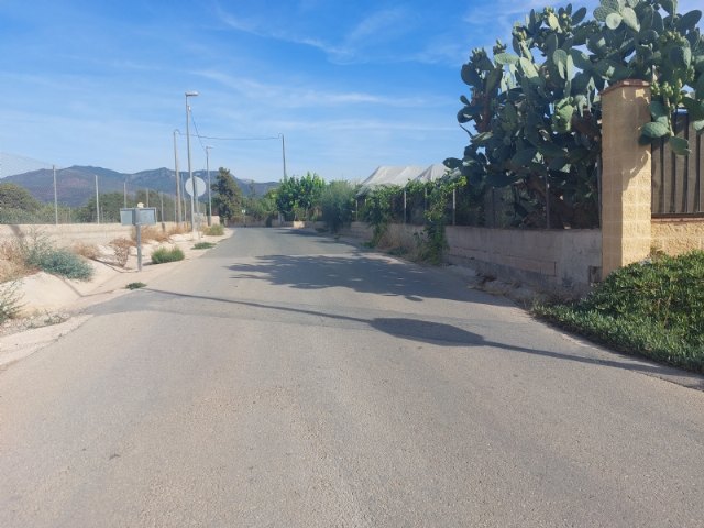 Se acometerán obras de renovación de la tubería de distribución de agua potable en el Camino del Polideportivo