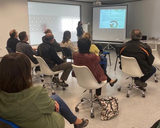“Kit digital. Ayudas para la transformación digital para pymes y autónomos”