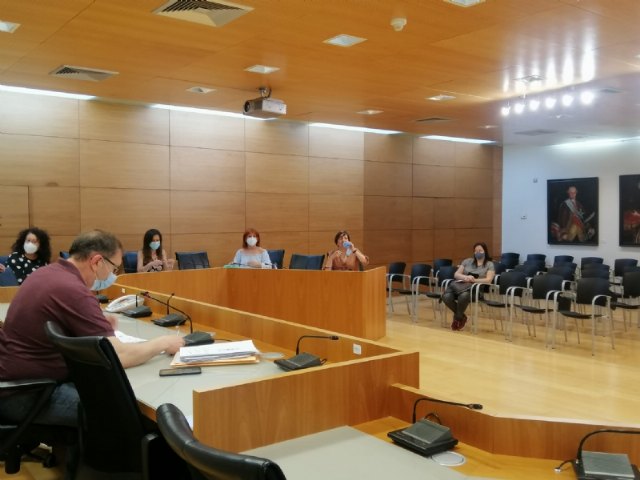 El Consejo Escolar Municipal remite a la Consejería de Educación la propuesta del calendario escolar para el curso 2020/21 en este municipio